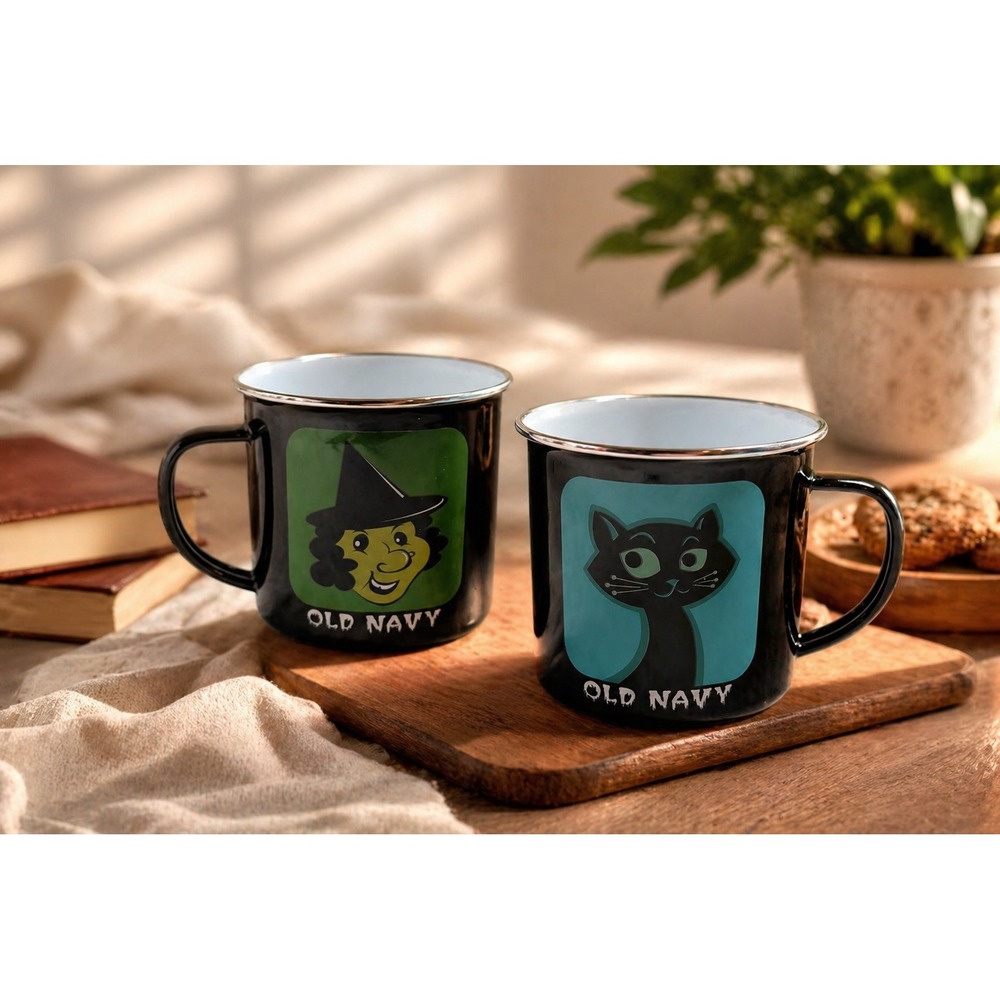Old Navy Enamel Metal Mug Halloween Witch & Black Cat Camp Cup 10-12 oz Black‎